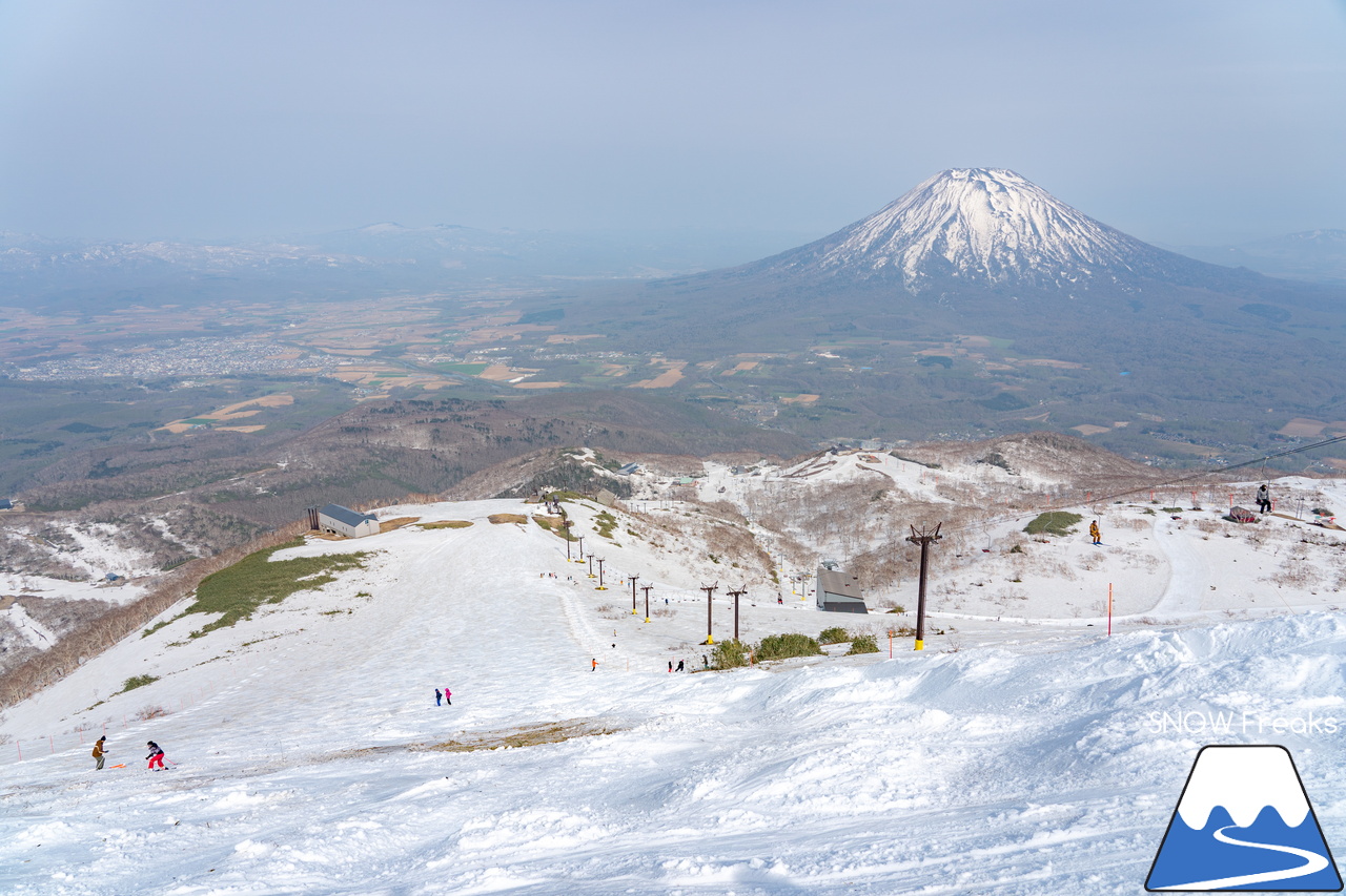 ニセコ東急グラン・ヒラフ｜2022-2023シーズンの営業は、5月7日（日）まで。ニセコならではのロケーションを楽しみながら春雪を滑りましょう！